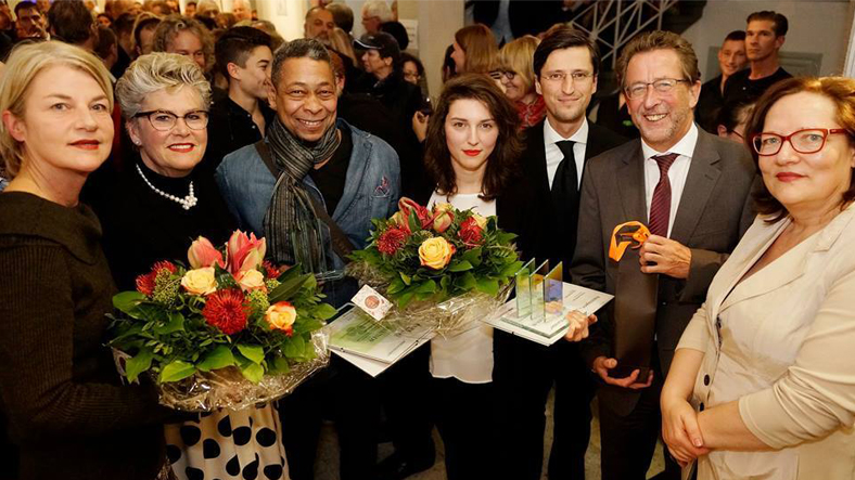 Olga Holzschuh erhält den Kunstpreis des Unternehmensparks Kassel (UPK) für ihre Arbeit „Sonar“